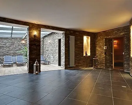 Luxury In The Forest 3*
